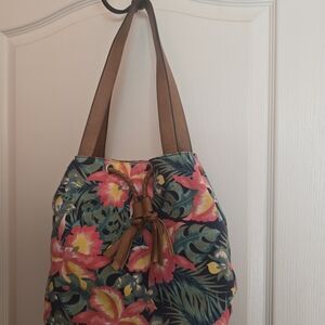 Bueno Floral Shoulder Bag with Brown Straps